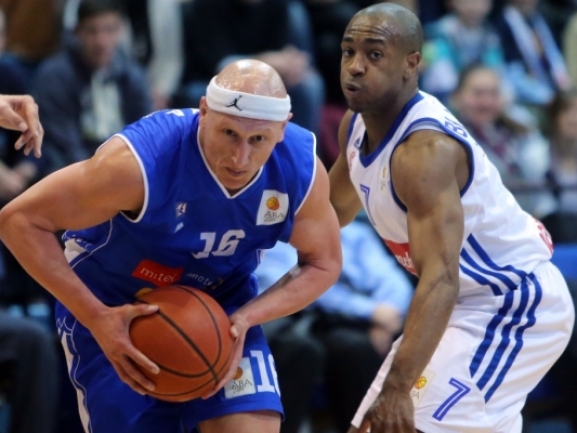 Teodo signed a point guard, two players left the team