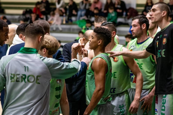 Domestic leagues: Beroe lost the first semifinal