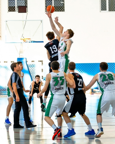 Domestic leagues: BC Barsy Atyrau finished the Regular season with two wins