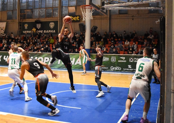 Domestic leagues: Academic Plovdiv scores 16 triples to start the season strong