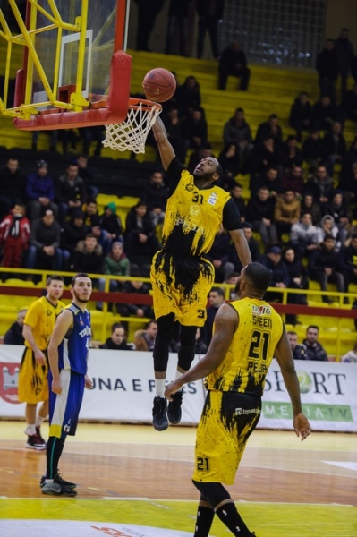 Photo-gallery from the game KB Peja - SK Tirana
