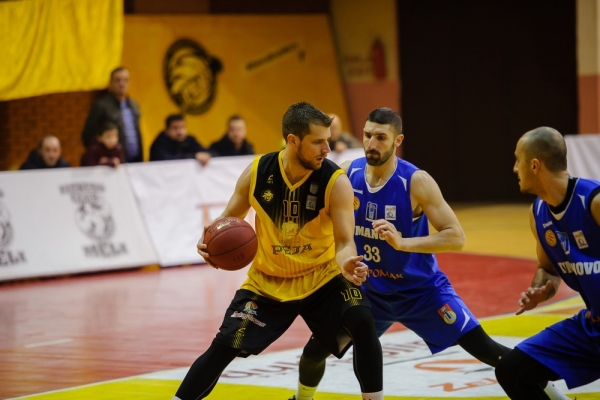Kumanovo rout Peja to advance to the semifinals