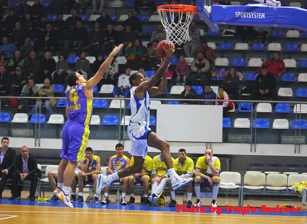 Terry Smith is the top scorer in EUROHOLD Balkan League before the Final 4