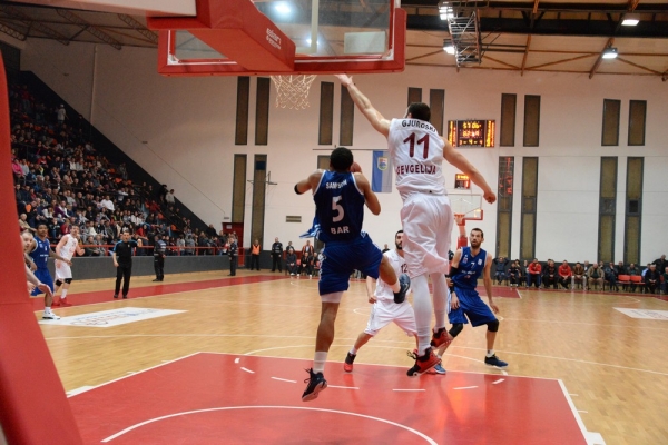 Season 2015/2016, Semifinal, Game 1: KK Kozuv - KK Mornar