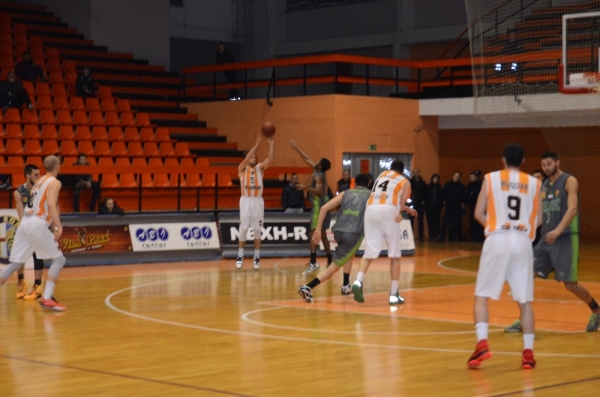 Season 2015/2016, Group C, Round 6: KB Bashkimi - BC Beroe