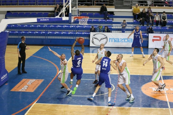 Season 2015/2016, Group C, Round 1: KK Mornar - BC Beroe