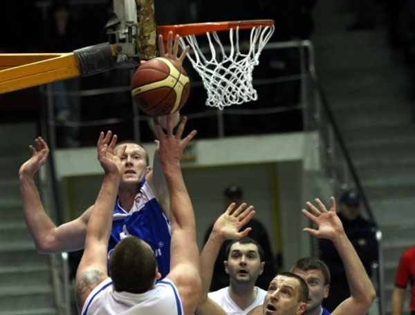 Domestic leagues: Levski with a surprising loss in Pleven