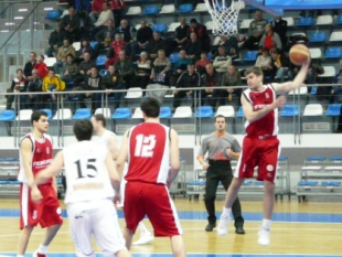 Sharp shooters Fersped Rabotnicki swept aside Feni Industries