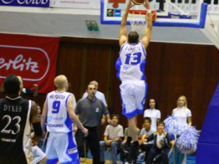 BC Mures tip off with a win in Romania