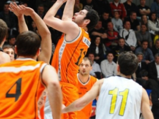 Domestic leagues: 50-point win for Feni in Macedonia