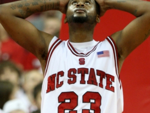 Hapoel Tel-Aviv signed forward Tracy Smith