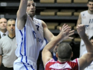 Domestic leagues: Levski won the derby against Lukoil Academic, Rilski with easy victory at home