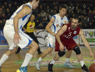 Kumanovo 2009 won the Macedonian derby in EUROHOLD Balkan League