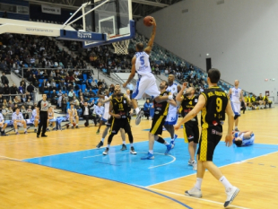 SCM U Craiova stopped Peja′s run