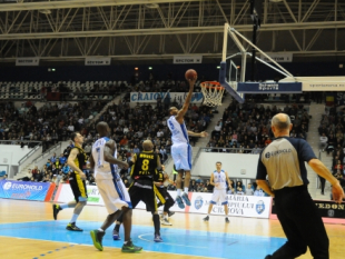 Photo-gallery from the game SCM U Craiova - KB Peja