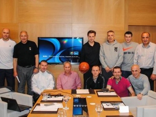 The referees with a meeting before the start of the Final 4