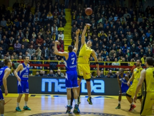 Photo-gallery from the game KB Peja - BC Rilski Sportist