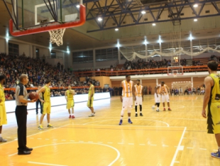 Photo-gallery from the game KB Bashkimi - KB Peja