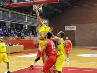 Photo-gallery from the game KK Lovcen Basket - BC Levski 2014