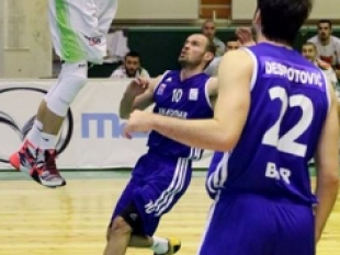 Photo-gallery from the game BC Beroe - KK Mornar