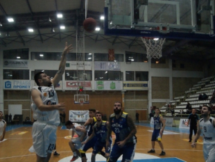 Photo-gallery from the game MKK Feni Industries - SK Tirana