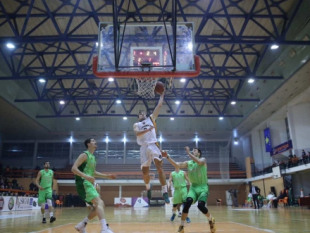 Photo-gallery from the game KB Bashkimi - BC Beroe