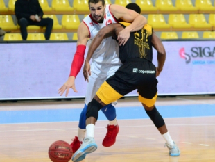 Photo-gallery from the game KK Karpos Sokoli 2000 - KB Peja