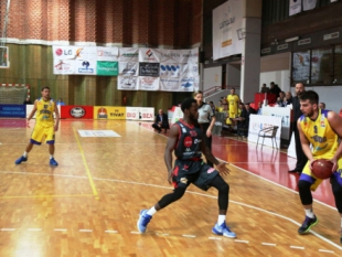 Photo-gallery from the game KK Teodo - KB Sigal Prishtina