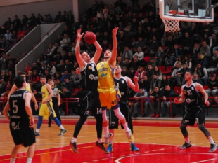 Photo-gallery from the game KK Teodo - MKK Feni Industries