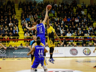 Photo-gallery from the game KB Peja - KK Kumanovo 2009