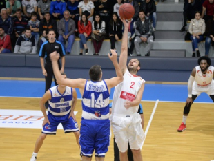 Blokotehna didn′t give chance to Tirana for an impressive debut