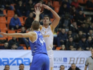 Photo-gallery from the game KB Bashkimi - BC Levski 2014