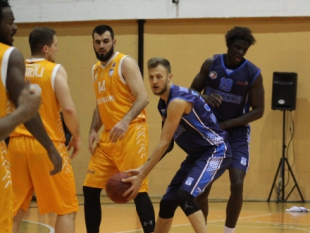 Photo-gallery from the game KB Bashkimi - BC Akademik Bultex 99