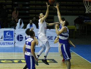 Big win for Levski Lukoil against Tirana