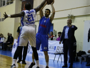 Levski Lukoil holds on to finish third