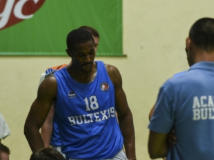 Akademik wins two matches in Romania