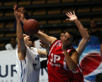 Levski won the derby against Hapoel