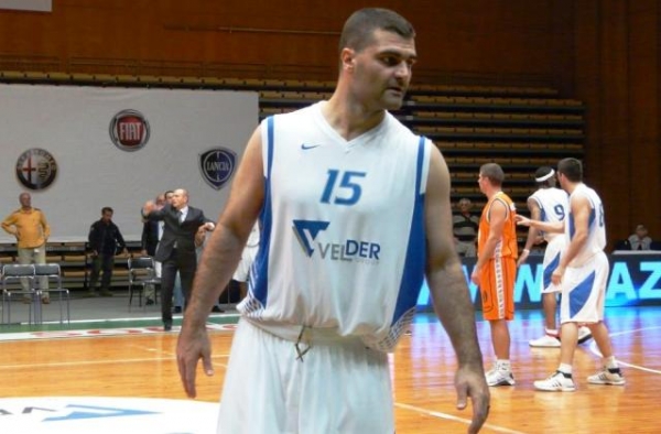 Blagoj Janev close to Rabotnicki, Vassil Evtimov is going to play for Panionios