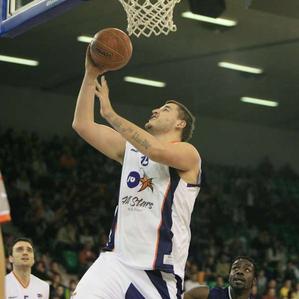 Domestic leagues : OKK Beograd lost to Radnicki Basket in Serbian Cup 1/4 final