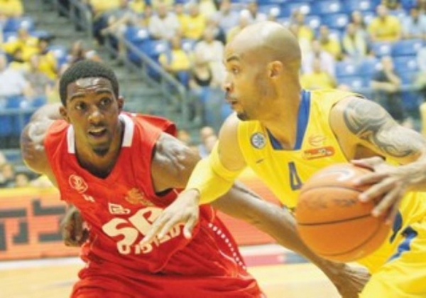 Demontez Stitt signed for Sigal Prishtina