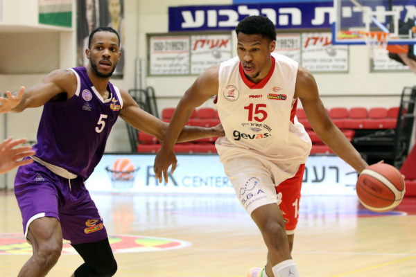 Photo-gallery from the game Hapoel Gilboa Galil - Ironi Nahariya