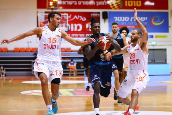Casey Prather leads Hapoel Eilat to a 2:0 over Ironi Ness Ziona away