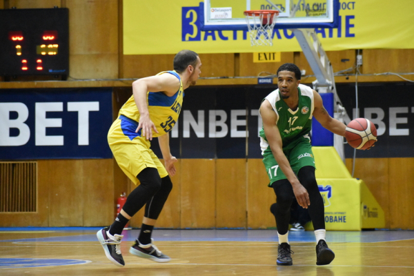 Maccabi Next Urban Haifa takes solid advantage over Levski after a good final quarter