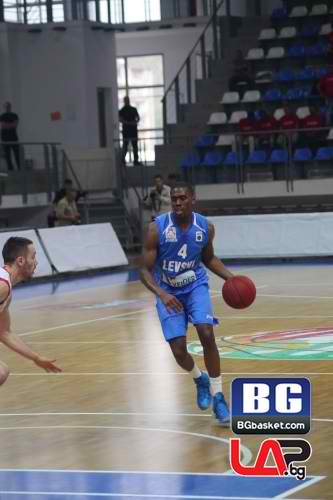 Domestic leagues: Levski defeated in the first final