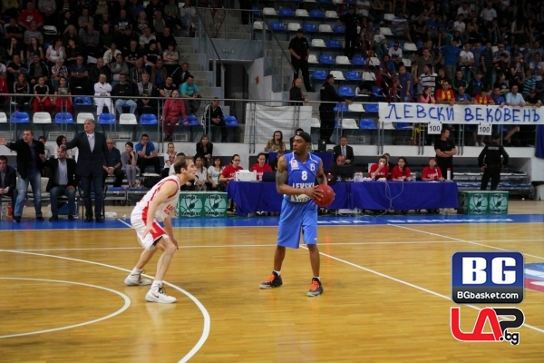 Domestic leagues: Levski tied the score in the Finals