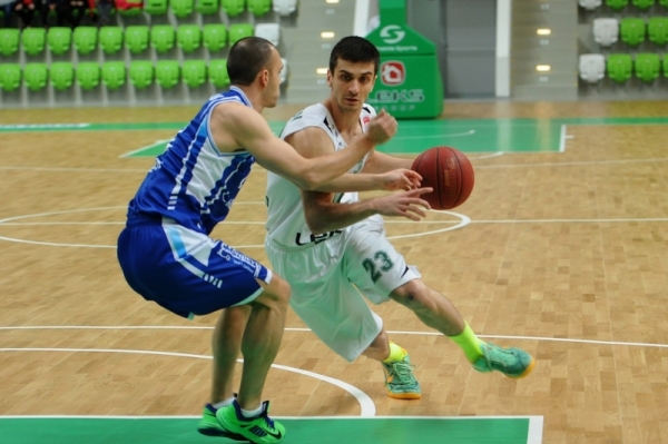 Domestic leagues: Balkan and Levski to meet in the semifinals