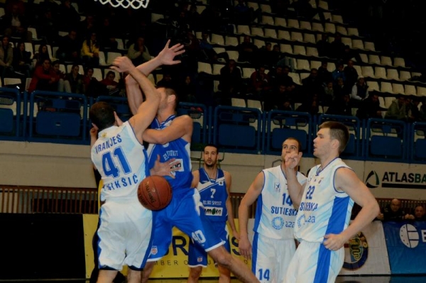 Photo-gallery from the game KK Sutjeska - BC Rilski Sportist