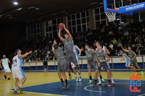 Domestic leagues: Win for Beroe, defeat for Levski 2014