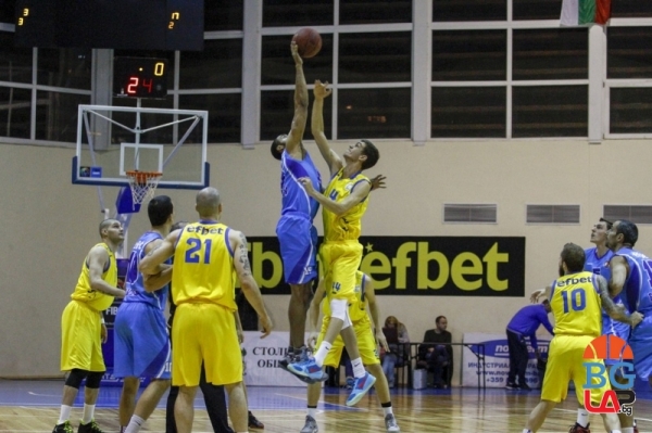 Domestic leagues: Great victory for Beroe, Levski 2014 holds on at home
