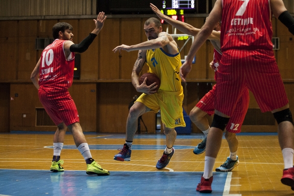 A convincing start for Levski 2014